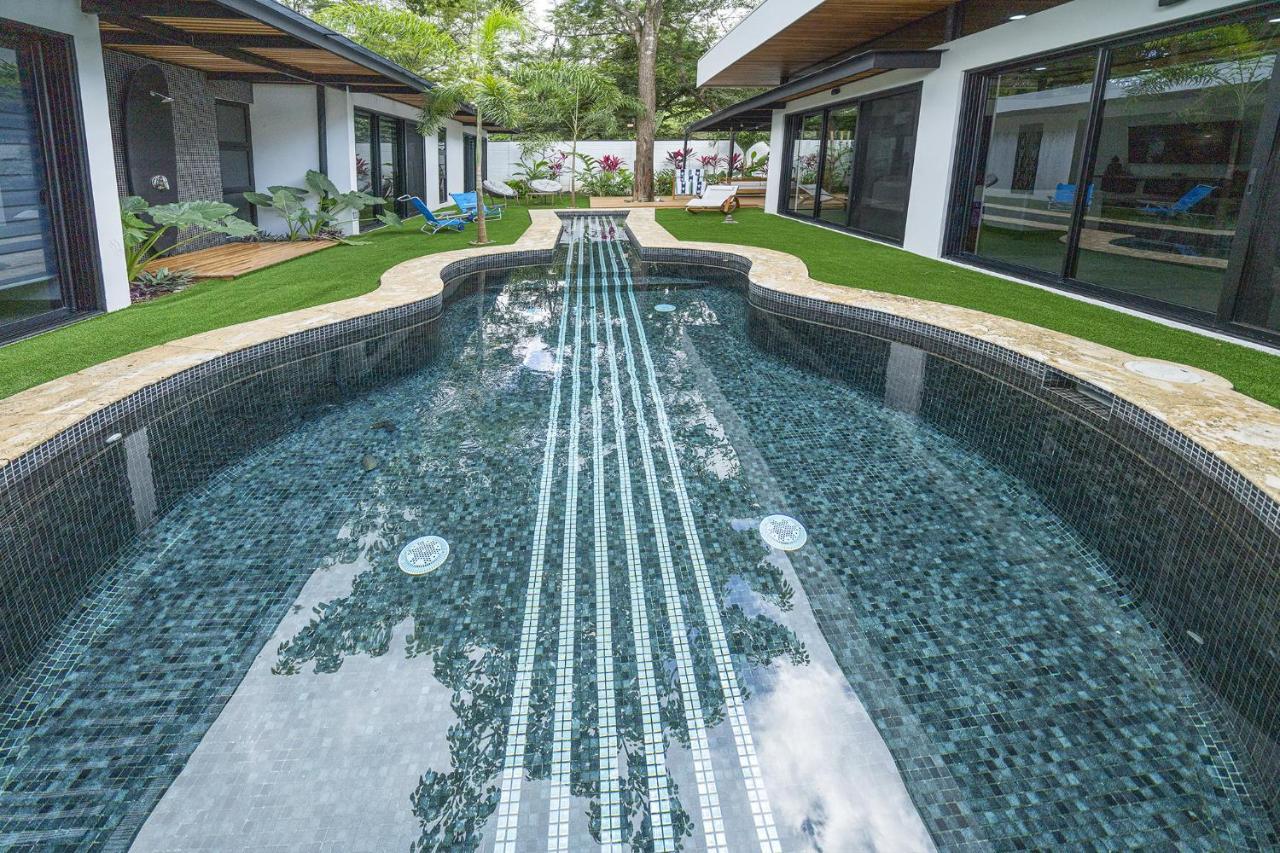 Playa Potrero - New Modern House, Pool In Guitar Shape - Casa Guitarra Villa Bagian luar foto