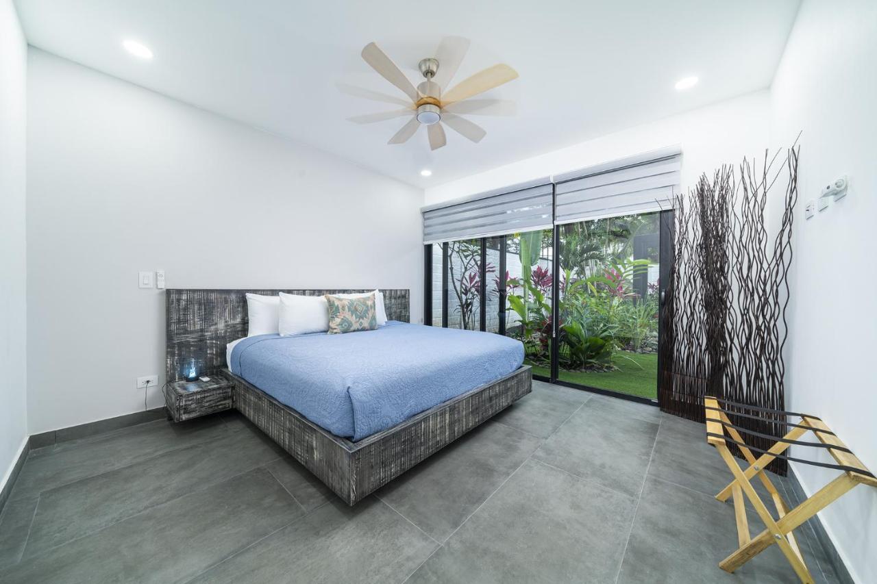 Playa Potrero - New Modern House, Pool In Guitar Shape - Casa Guitarra Villa Bagian luar foto