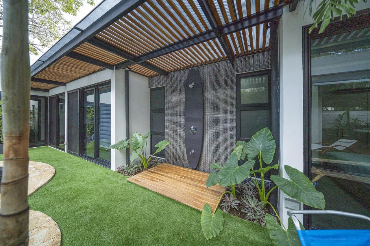 Playa Potrero - New Modern House, Pool In Guitar Shape - Casa Guitarra Villa Bagian luar foto