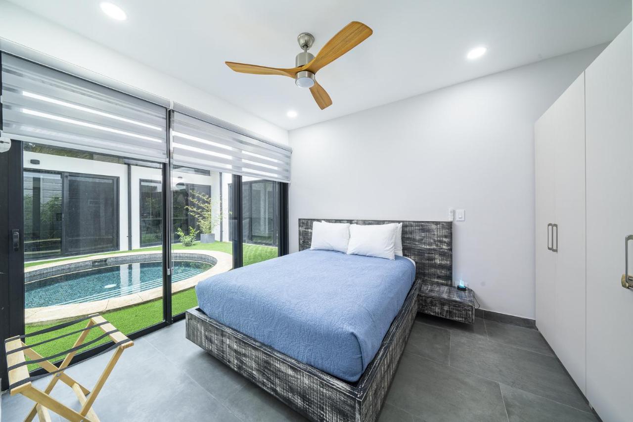 Playa Potrero - New Modern House, Pool In Guitar Shape - Casa Guitarra Villa Bagian luar foto