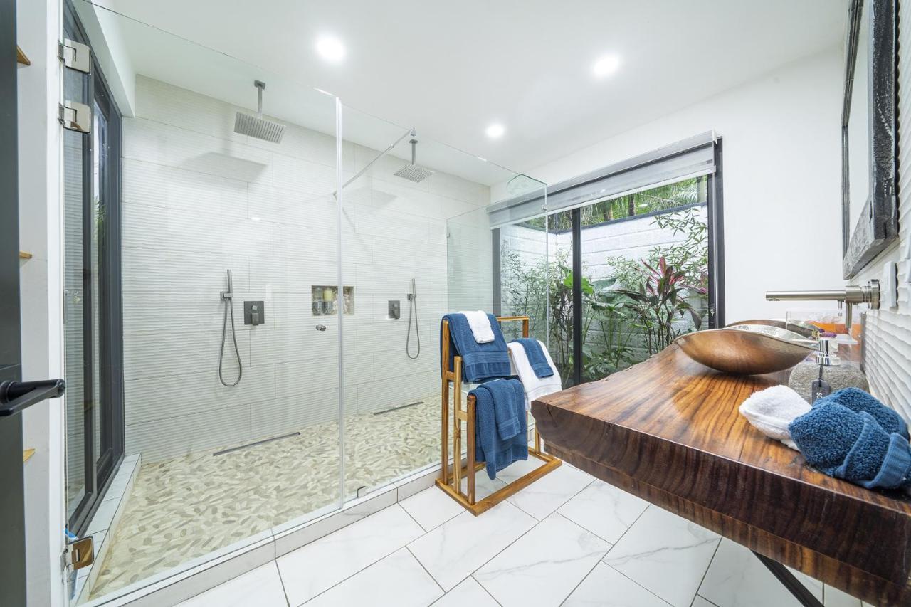 Playa Potrero - New Modern House, Pool In Guitar Shape - Casa Guitarra Villa Bagian luar foto