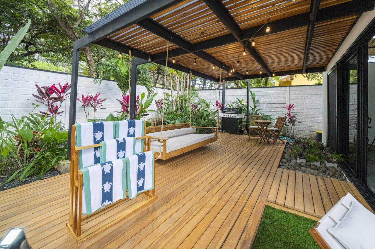 Playa Potrero - New Modern House, Pool In Guitar Shape - Casa Guitarra Villa Bagian luar foto